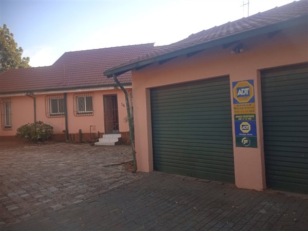 3 Bedroom House 3 Bedroom House