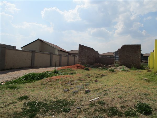 254 m² Land available in Sharon Park