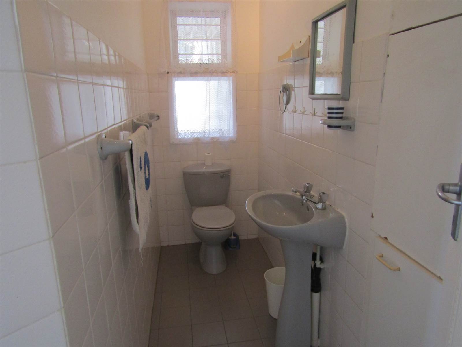 3 Bed Apartment in Ramsgate photo number 12
