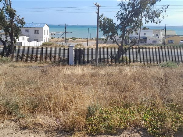 300 m² Land available in St Helena Bay