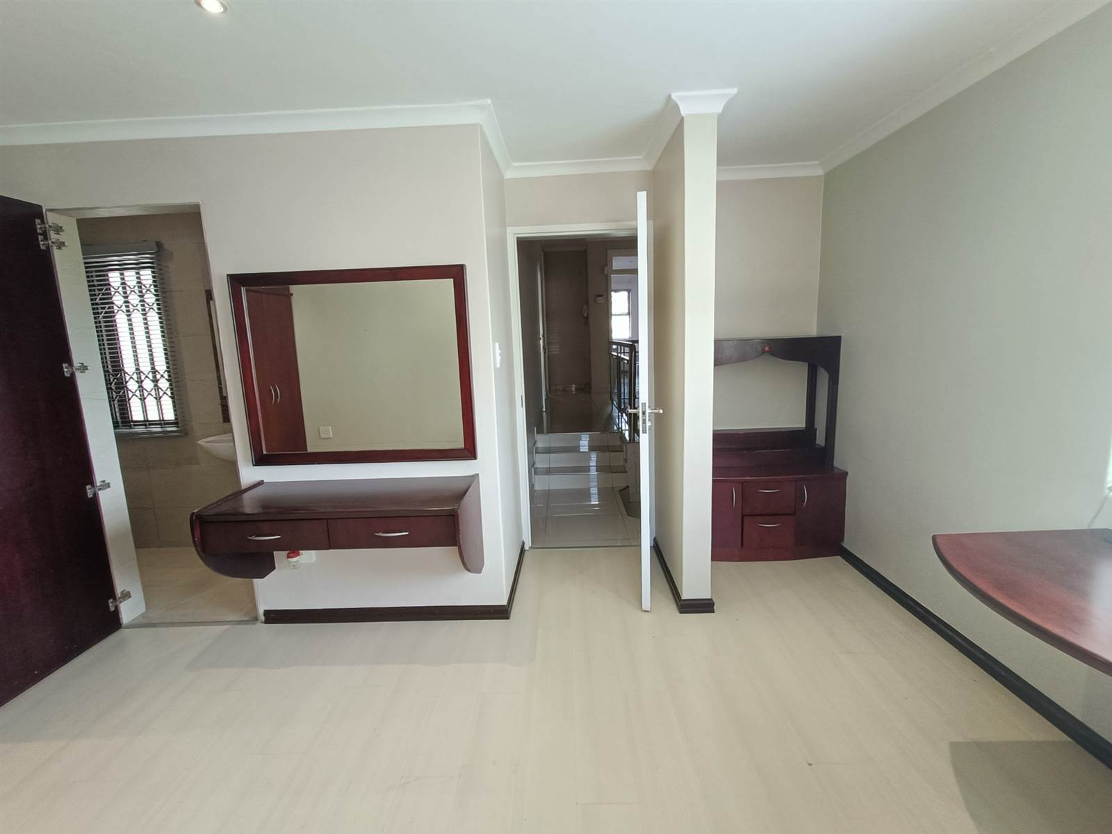 4 Bed Apartment in Umgeni Park photo number 27