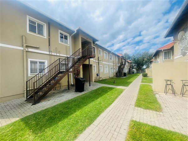 2 Bedroom Apartment 2 Bedroom Apartment