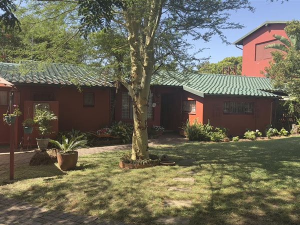 4 Bedroom House 4 Bedroom House