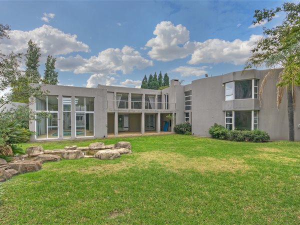 8 Bedroom House 8 Bedroom House