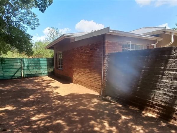 2 Bedroom Flat 2 Bedroom Flat