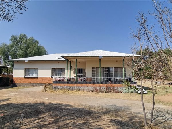 3 Bedroom House 3 Bedroom House
