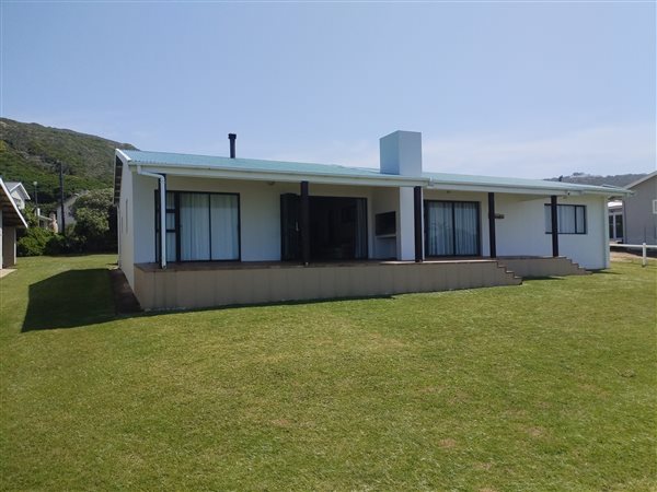 4 Bedroom House 4 Bedroom House