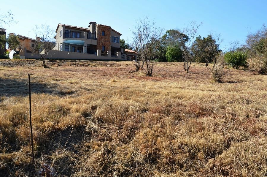 929 m² Land available in Estate D Afrique photo number 7