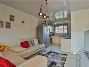 2 Bed Apartment in Meredale