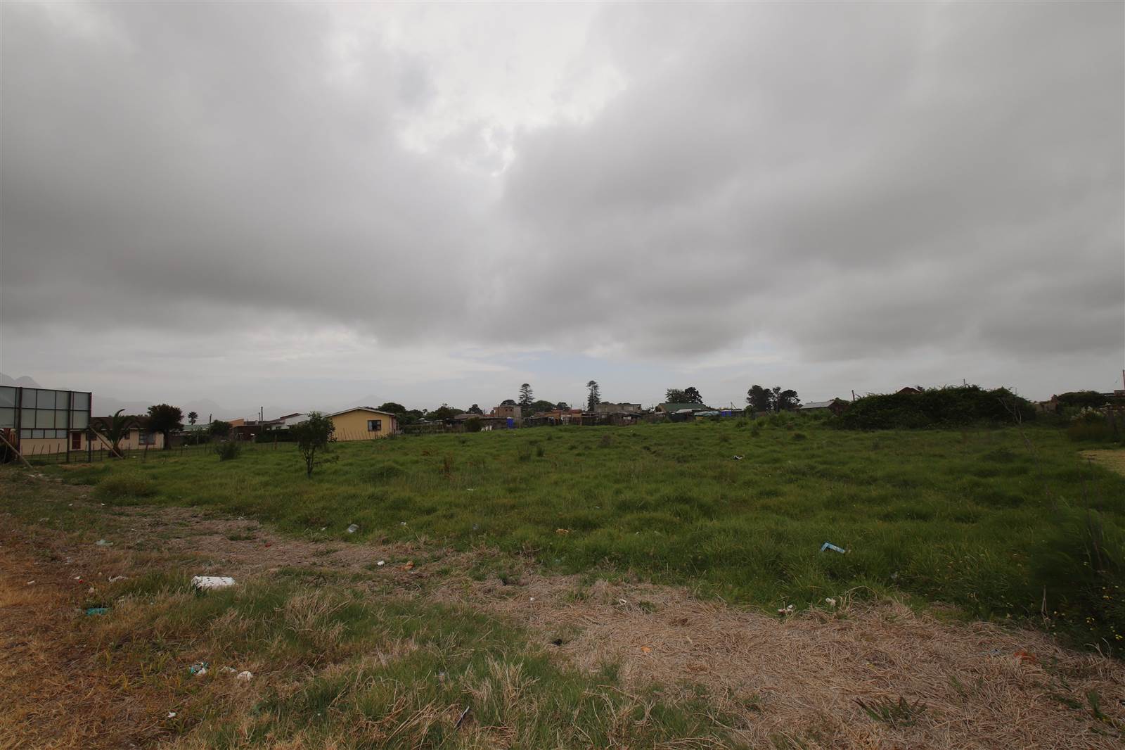 2305 m² Land available in Pacaltsdorp photo number 6