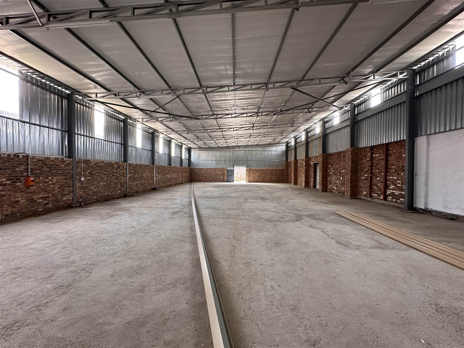 550  m² Industrial space in Wadeville photo number 9