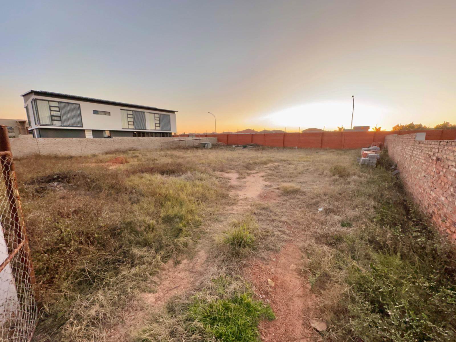 642 m² Land available in Glen Marais photo number 6
