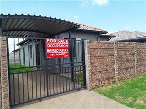 3 Bed House in Chiawelo