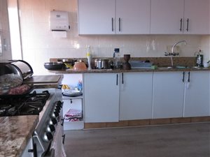 3 Bed House in East Lynne