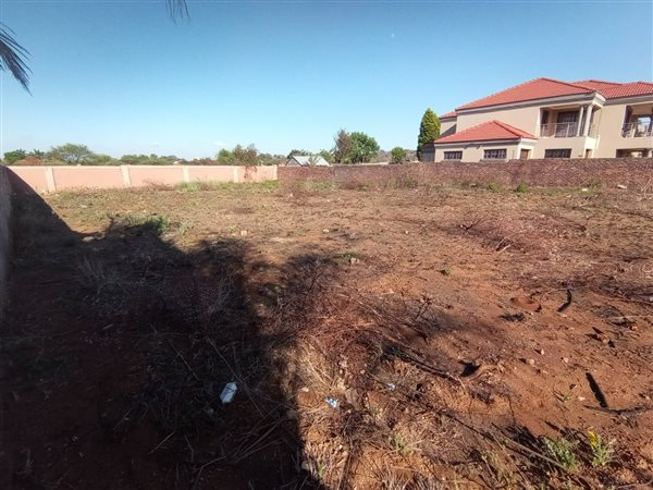 1 000 m² Land 1 000 m² Land