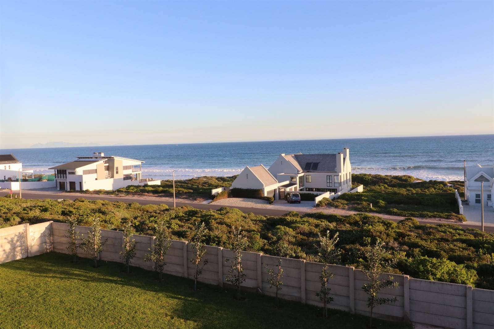 5 Bed House in Yzerfontein photo number 4
