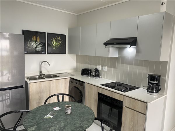 3 Bed Apartment in Mooikloof Glen