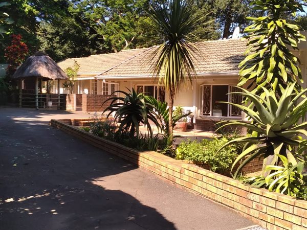 4 Bedroom House 4 Bedroom House