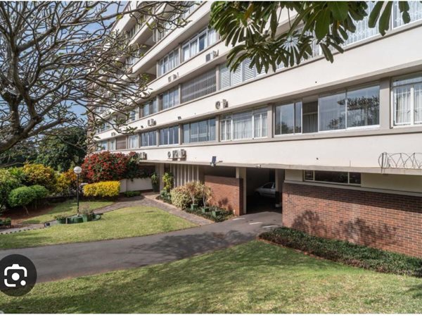 3 Bed Apartment in Glenwood