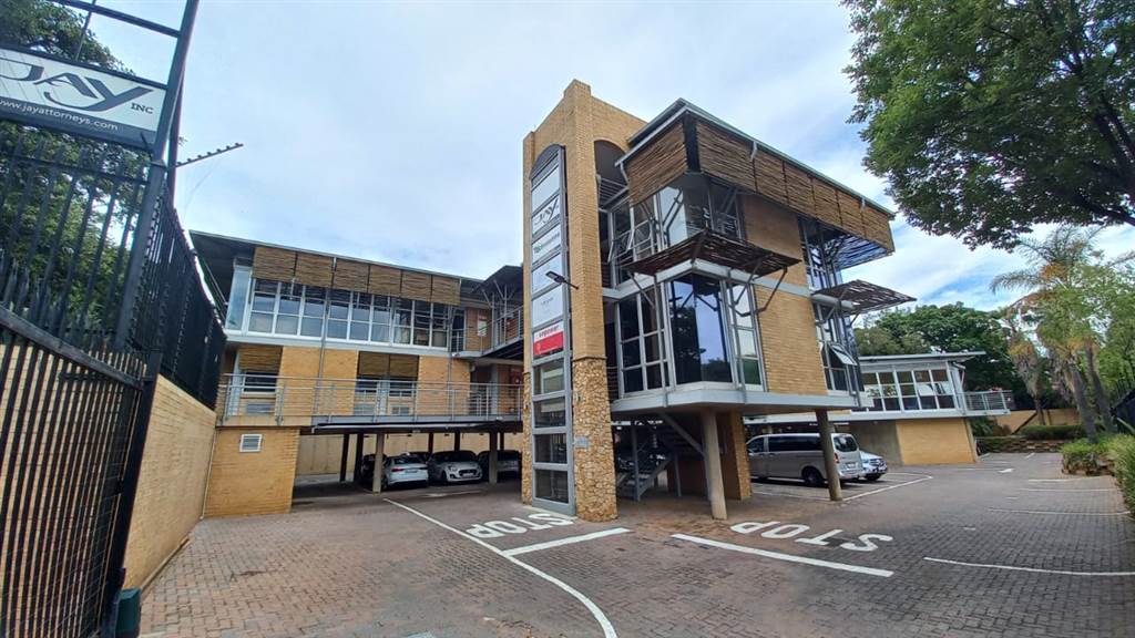 91  m² Commercial space in Lynnwood Glen photo number 1