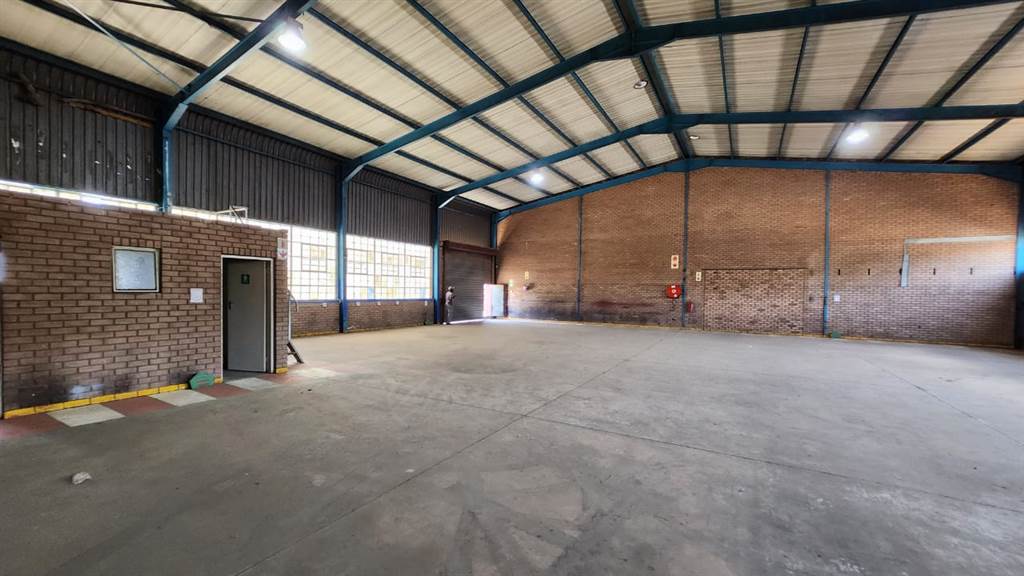 400  m² Industrial space in Kirkney photo number 14