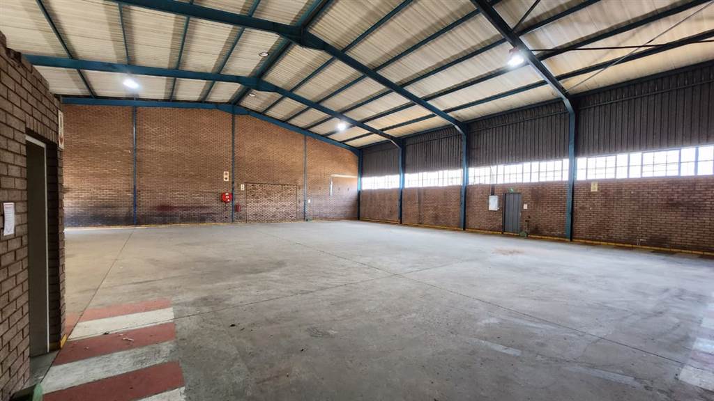 400  m² Industrial space in Kirkney photo number 8