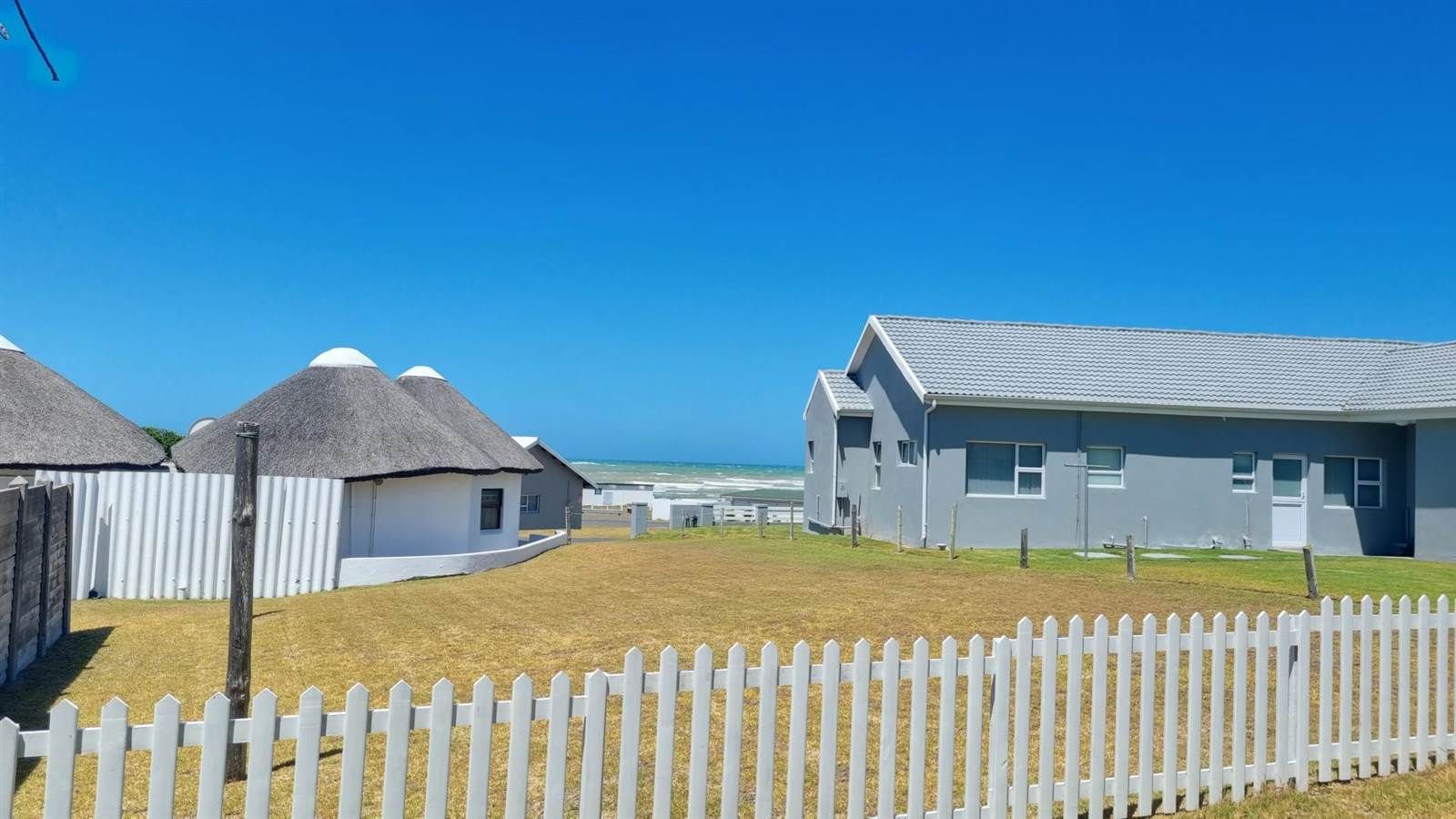 3 Bed House in Agulhas photo number 2