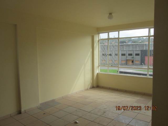 2 Bed Apartment in Glenwood photo number 23