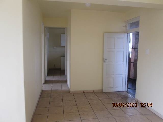 2 Bed Apartment in Glenwood photo number 26