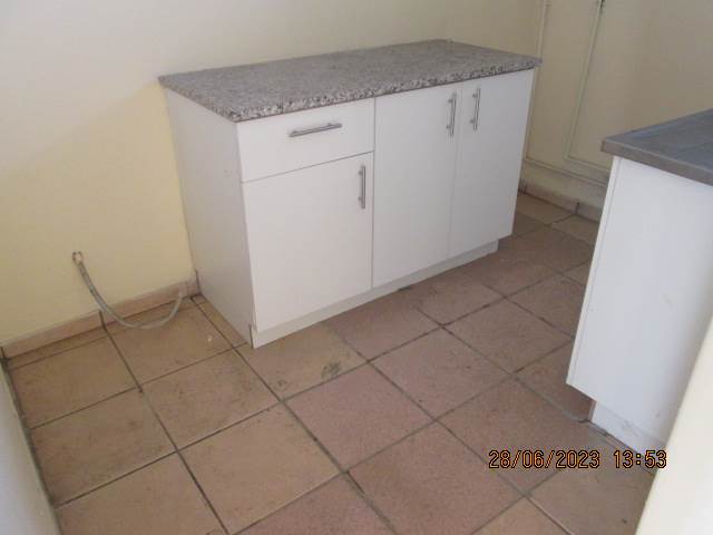 2 Bed Apartment in Glenwood photo number 14