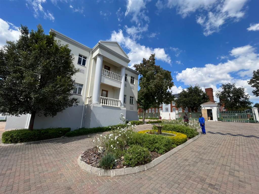 1414.3  m² Commercial space in Bryanston photo number 5