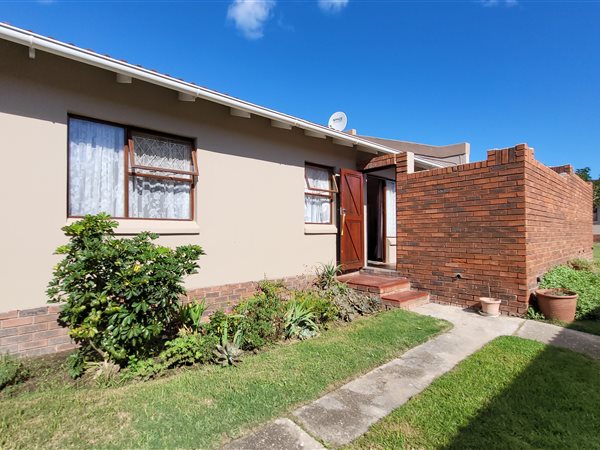 3 Bed Townhouse in Humewood