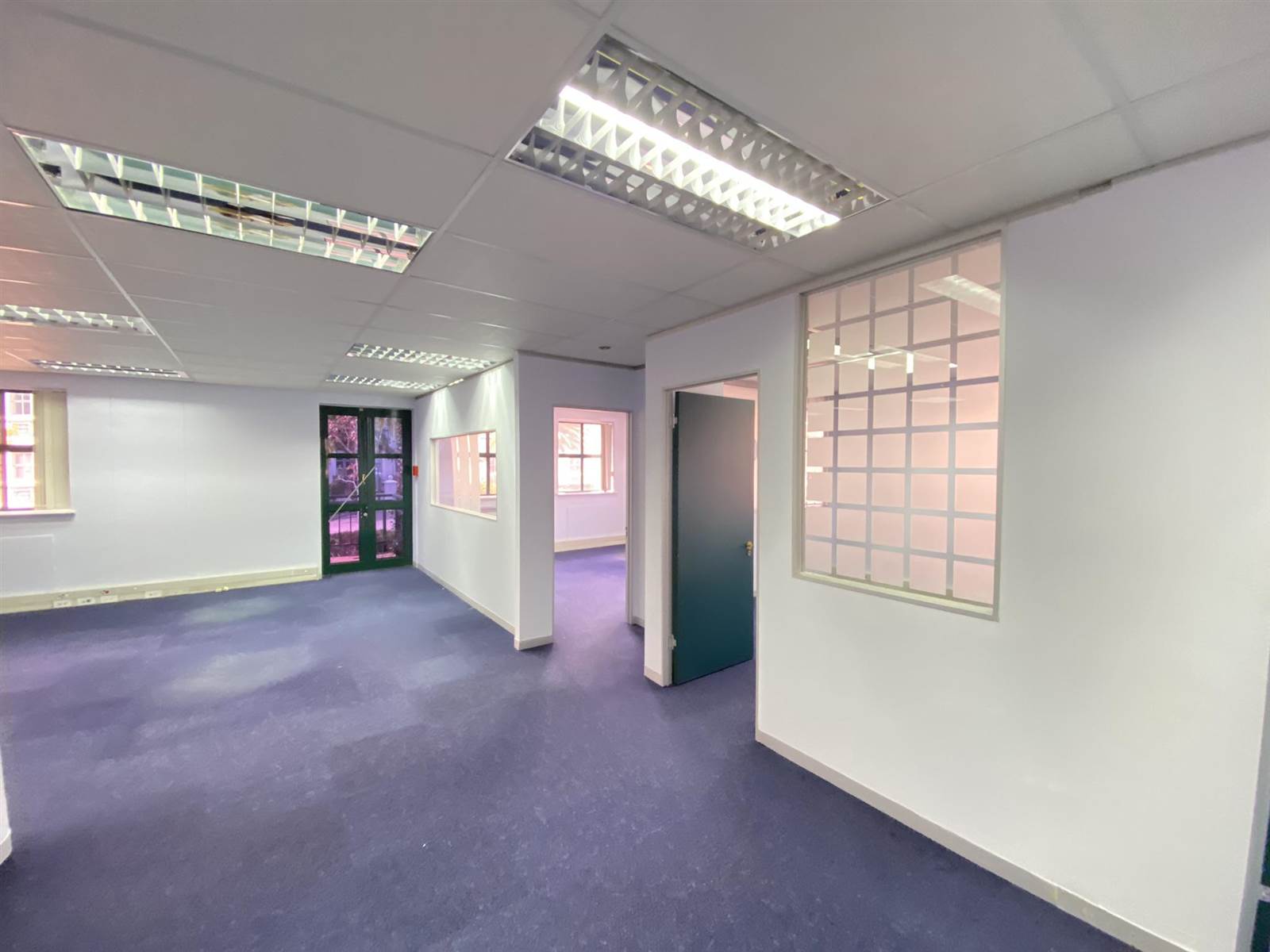 310  m² Commercial space in Kenilworth photo number 2