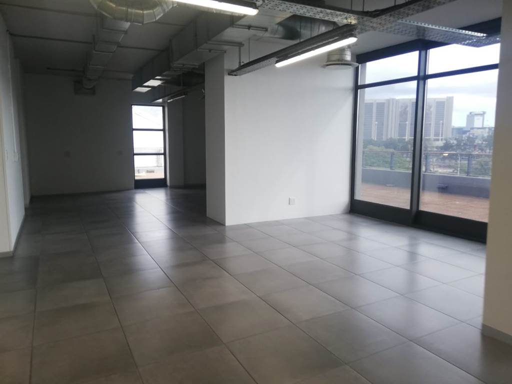 571  m² Office Space in Woodstock photo number 17