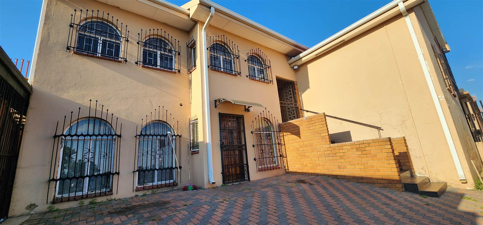 7 Bed House in Laudium photo number 29