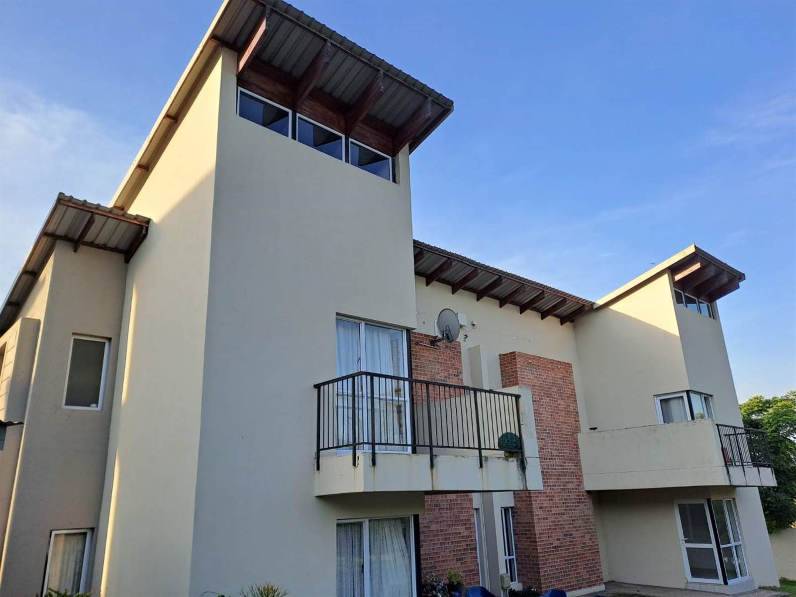 2 Bed Apartment in Nelspruit photo number 10