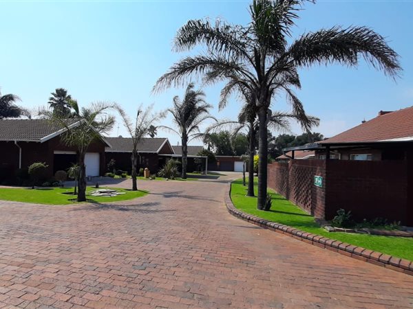 3 Bed Townhouse in Primrose