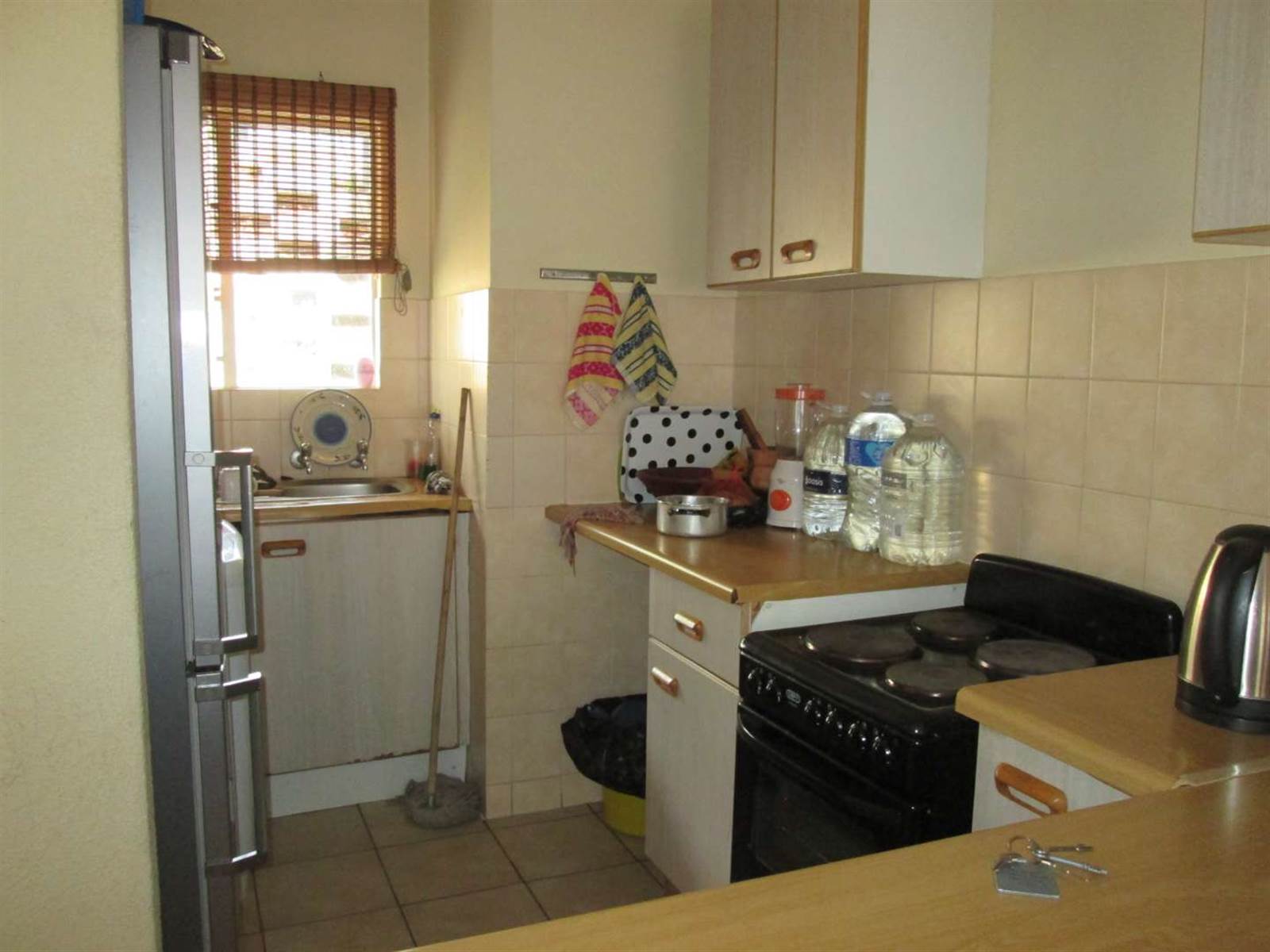 2 Bed Townhouse in Newlands photo number 11
