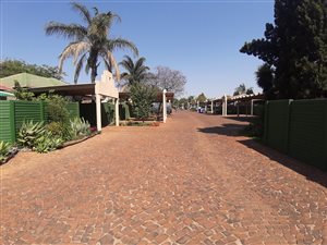 3 Bed Townhouse in Montana Park