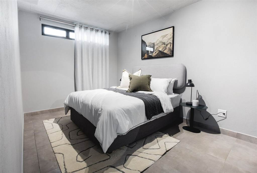 2 Bed Apartment to rent in Lynnwood Glen RR4207114 Private Property