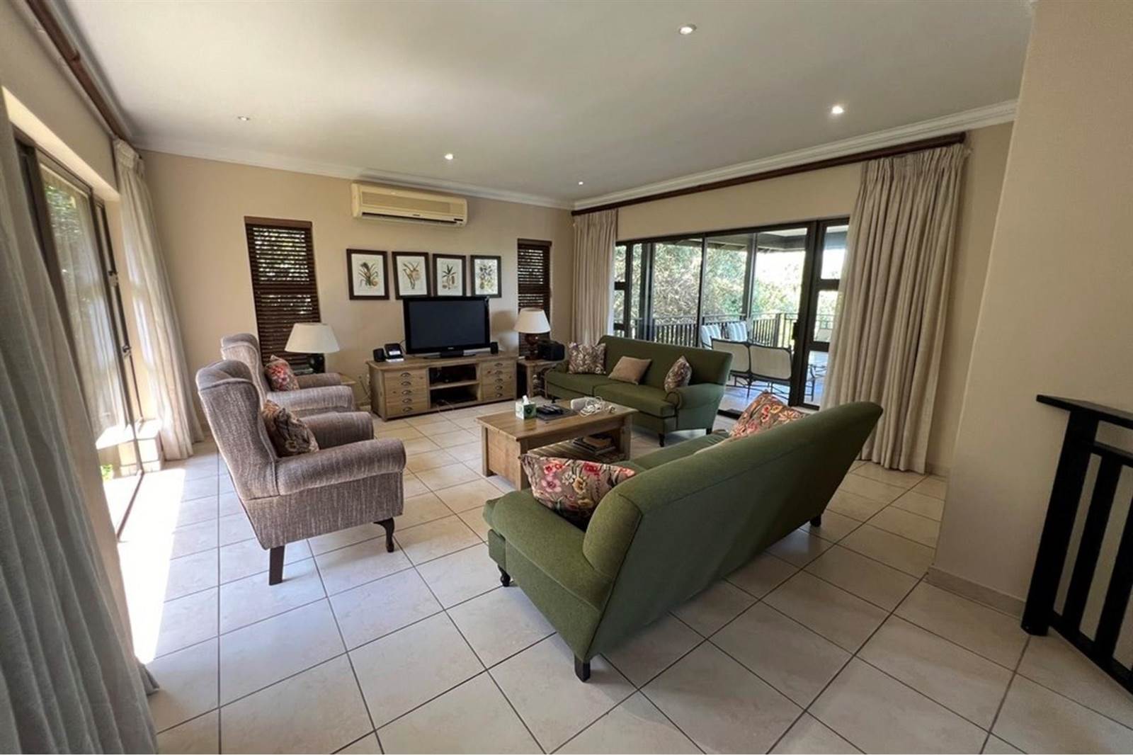 5 Bed House in Zimbali Estate photo number 8