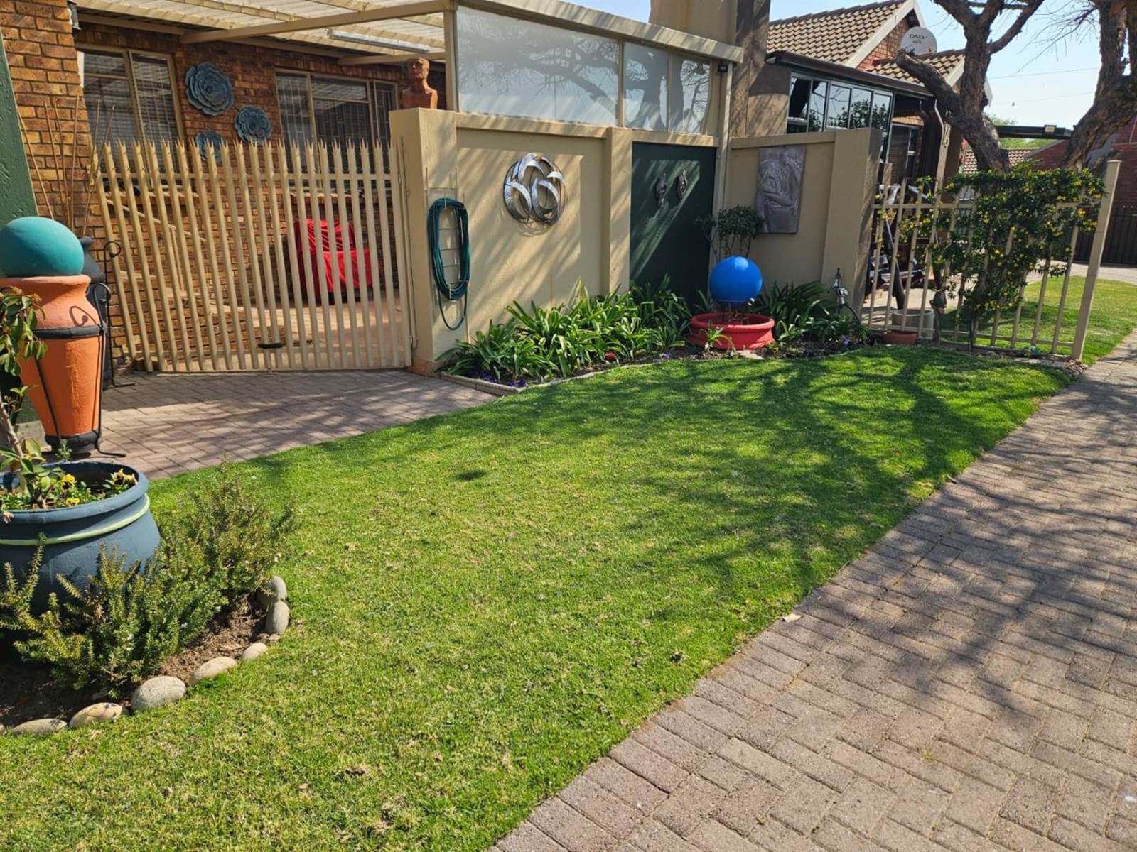 3 Bed Townhouse in Secunda Central photo number 5