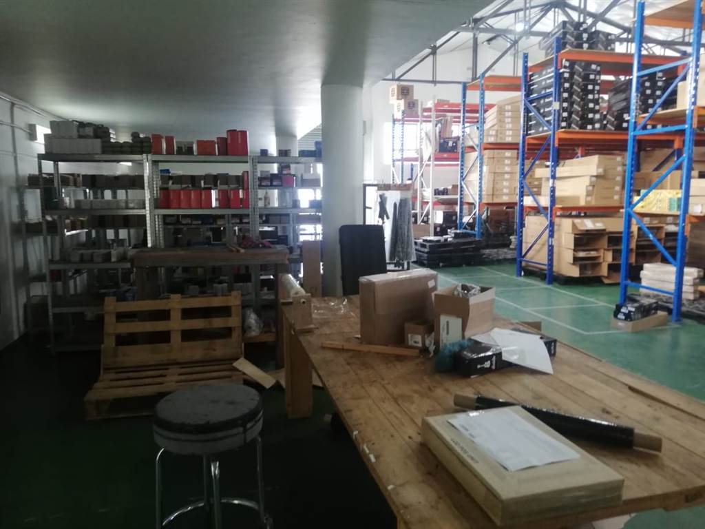 819  m² Industrial space in Paarden Eiland photo number 11