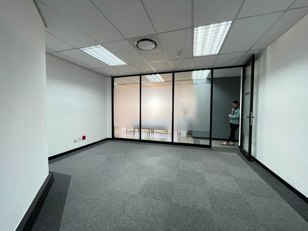 31  m² Commercial space in Bryanston photo number 9