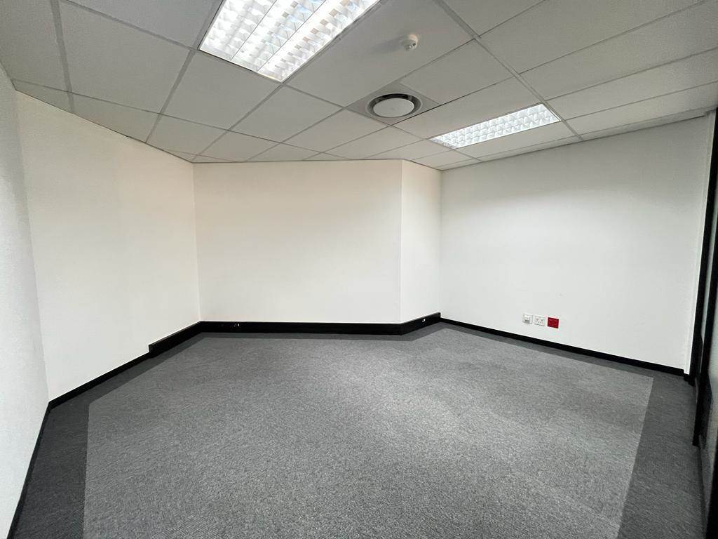31  m² Commercial space in Bryanston photo number 10