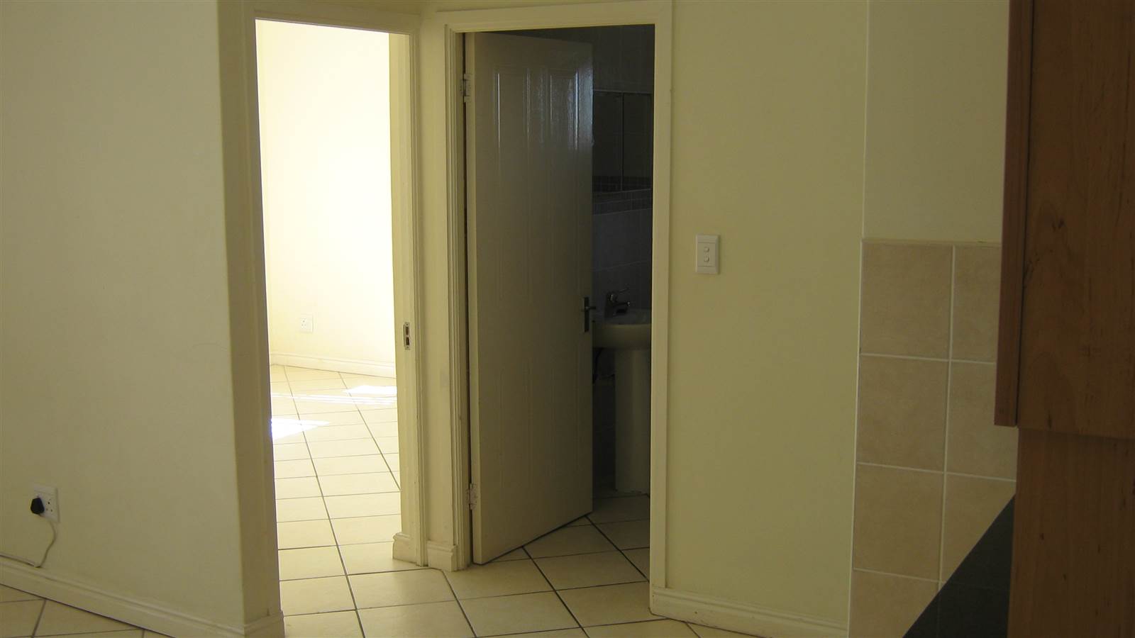 2 Bed Apartment in Hartenbos photo number 4