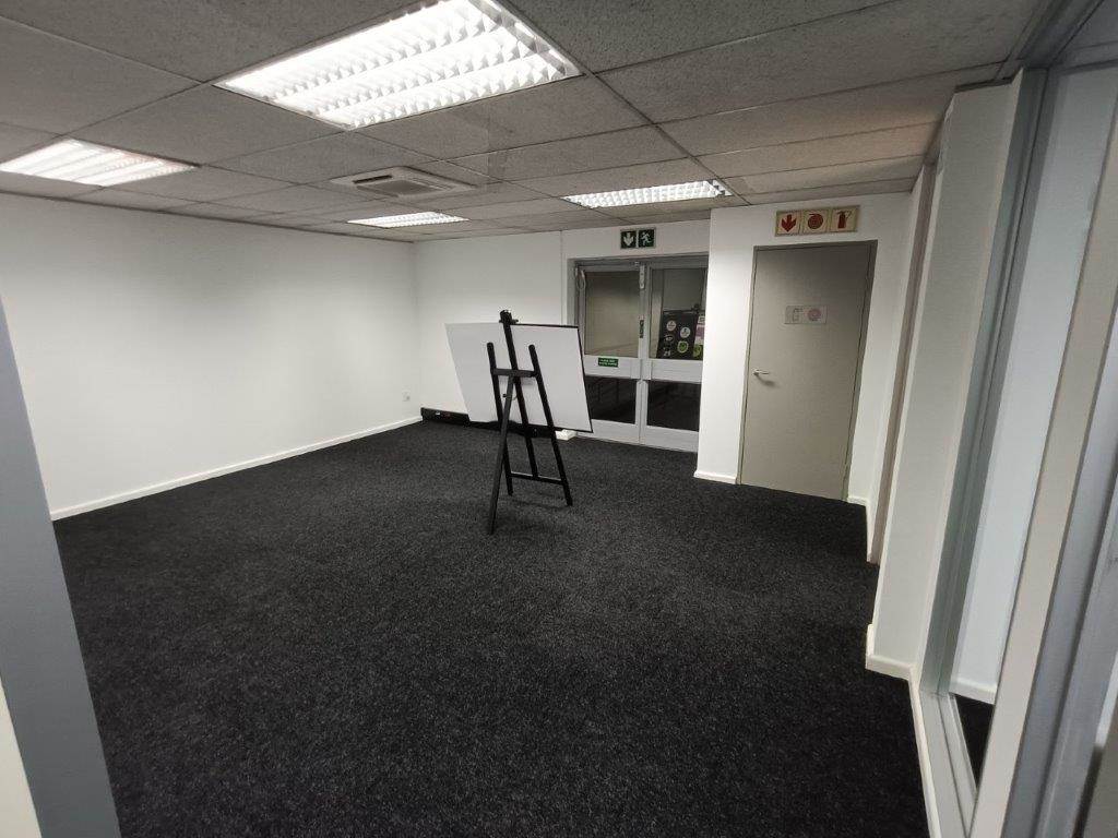 403  m² Commercial space in Hurlingham photo number 8