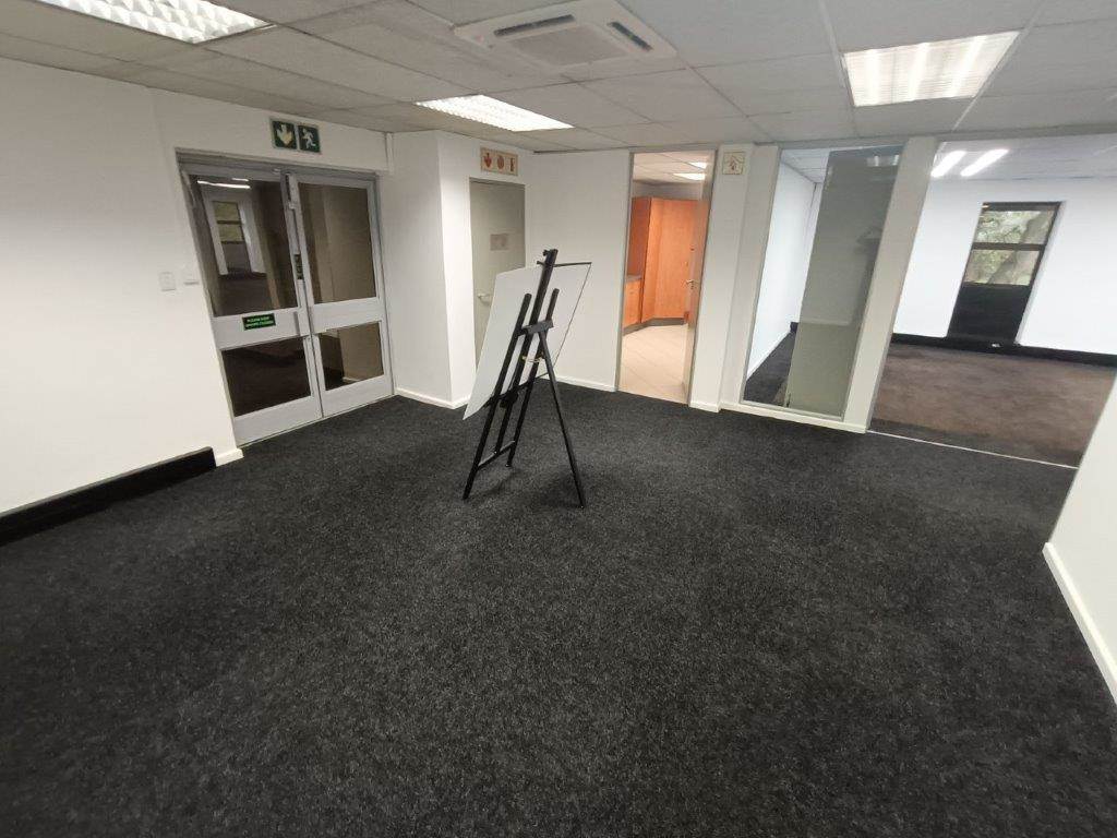 403  m² Commercial space in Hurlingham photo number 9