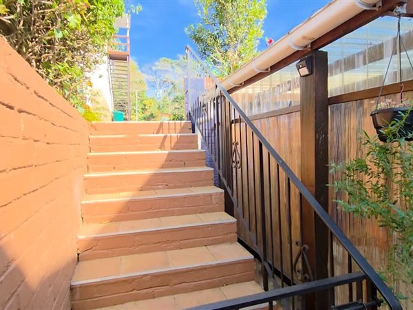3 Bedroom Townhouse 3 Bedroom Townhouse