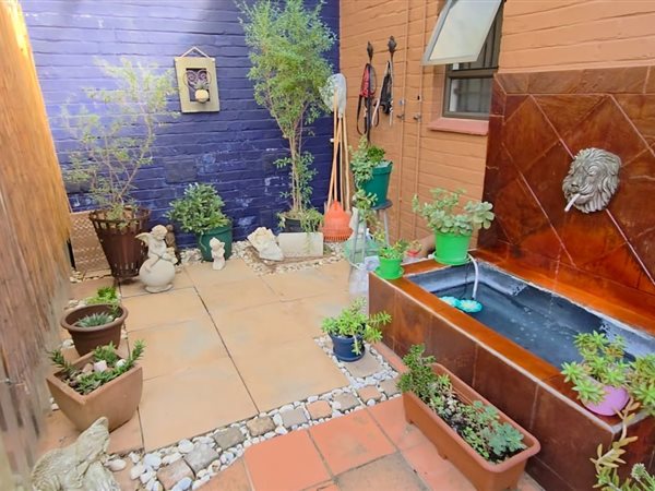 3 Bedroom Townhouse 3 Bedroom Townhouse